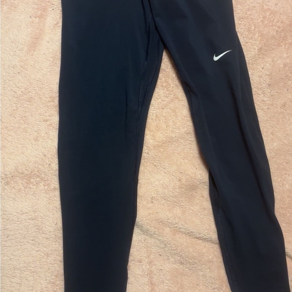 Navy Nike pro Leggings